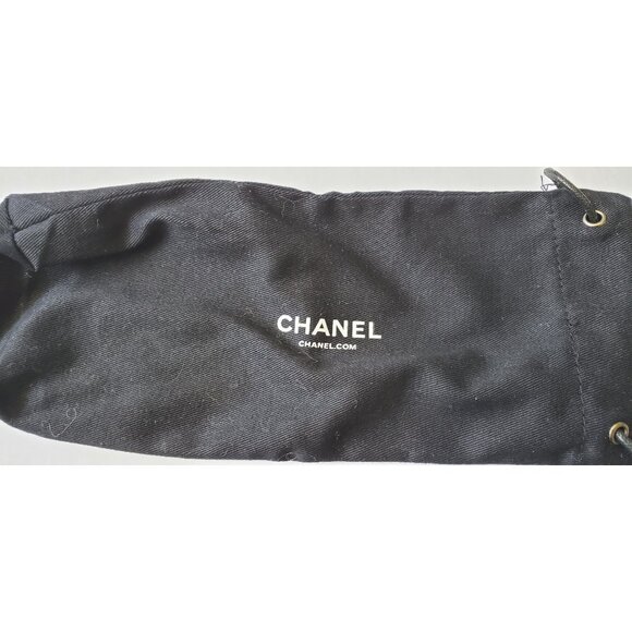 Set of 3 Chanel Makeup Brushes - velvet brush sleeves, drawstring bag - Picture 5 of 14